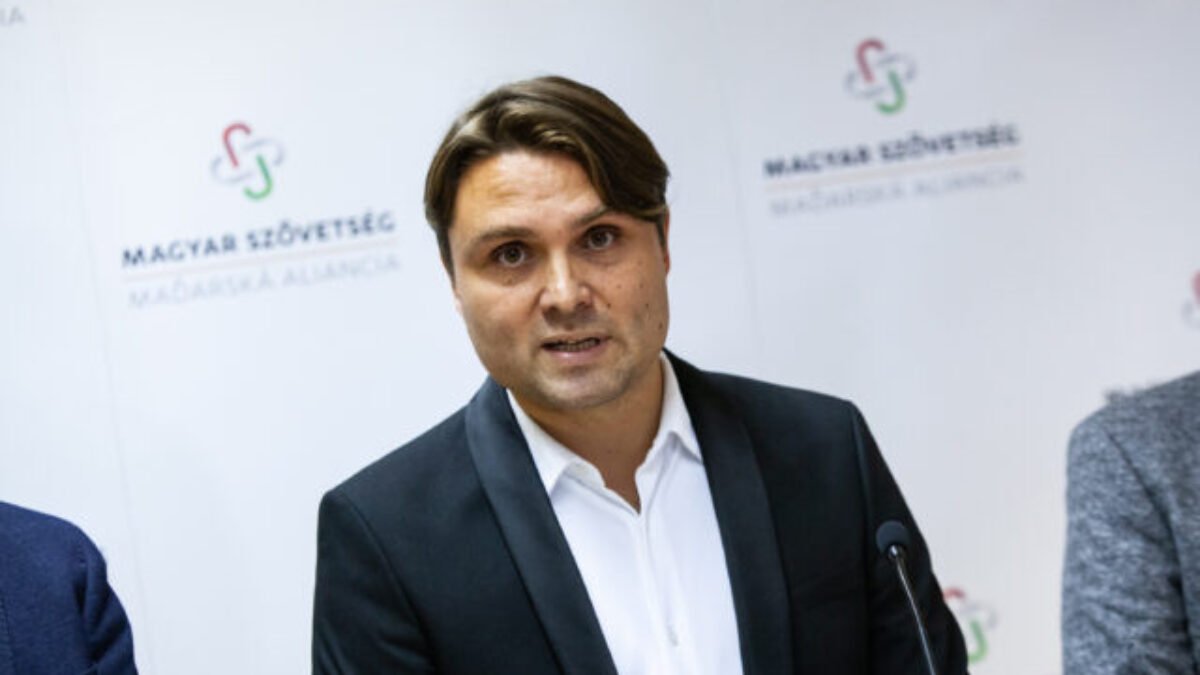 Maďarská aliancia spochybňuje zákonnosť výberového konania na šéfa fondu pre národnostné menšiny, podala podnet na prokuratúru
