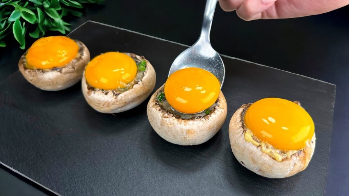1751429713 maxresdefault.jpg Hubová smaženica na raňajky, obed alebo večeru! Skvelý recept s vajíčkami.