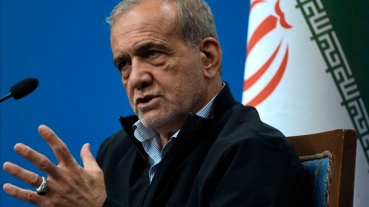 Irán pozastavil spoluprácu s MAAE.