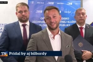 Arogancia Kaliňáka v úmyselnom porušovaní zákonov má svojich nasledovníkov v Hla...