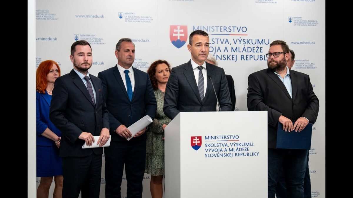Tlačová konferencia – Aby matematika nebola strašiakom – školstvo čaká kľúčová zmena