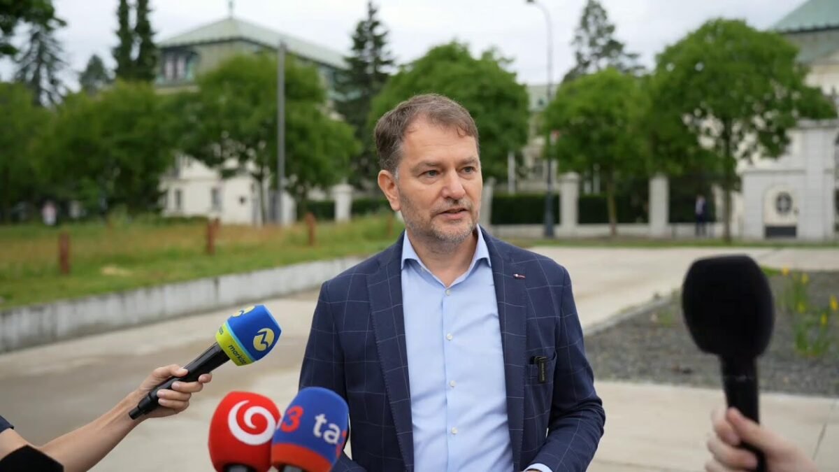 NAŽIVO: Aktuálna politická situácia a reakcia na Roberta Fica