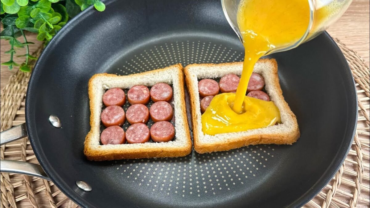 Máte prípitok a párky? Chutné raňajky za 5 minút.