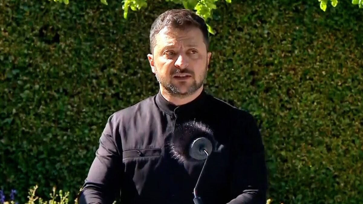 Zmrazené ruské aktíva na obranu Ukrajiny? Zelenskyj hovorí, že to funguje