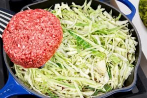 Stačí pridať mleté mäso do kapusty! Neuveriteľne jednoduchý a chutný recept na v...