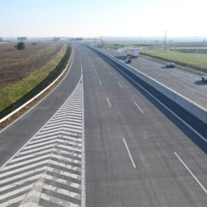 Víkendová uzávierka diaľnice D1 pri Trnave.