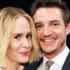 Sarah Paulsonová a Pedro Pascal a ich krásne priateľstvo: časová os