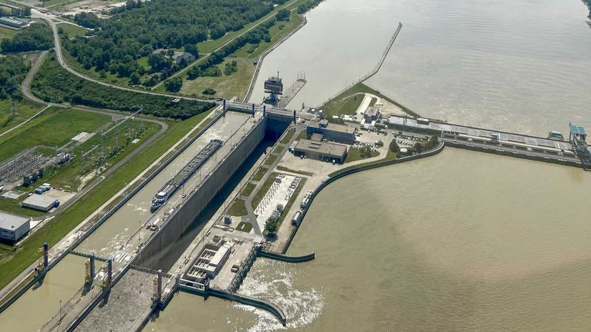 Mimoriadny parlamentný výbor k situácii s Gabčíkovom neotvorili.