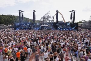 Na festivale Tomorrowland prišla o život žena.