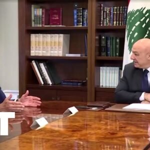 „Buďte s tým alebo zostante pozadu“ — Americký vyslanec nalieha na L...