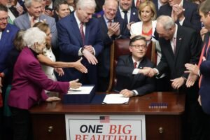 Čo Trumpov „skvelý, nádherný zákon“ naozaj urobí s programami Medicaid a SNAP