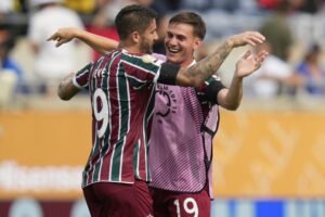 Fluminense a Chelsea postúpili do semifinále na MS klubov.