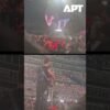 Diváci Coldplay prichytení pri podvádzaní na obrovskej obrazovke počas Chris Mar...