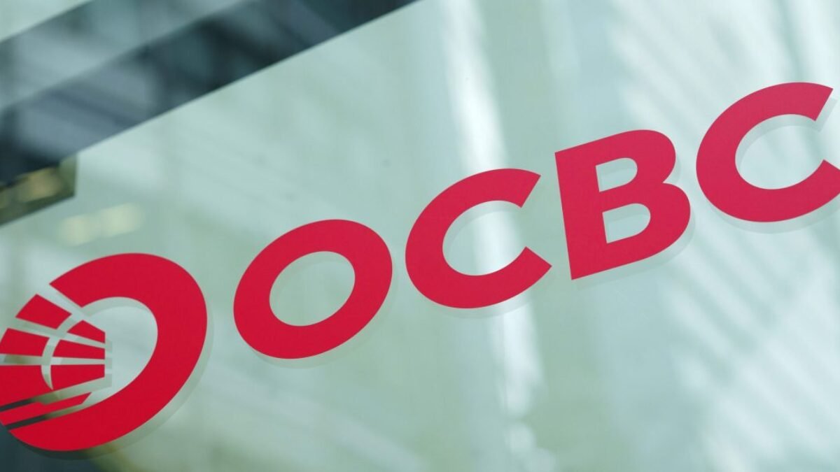 Držitelia Great Eastern hlasujú o pláne OCBC na odstránenie z burzy v hodnote 704 miliónov dolárov.