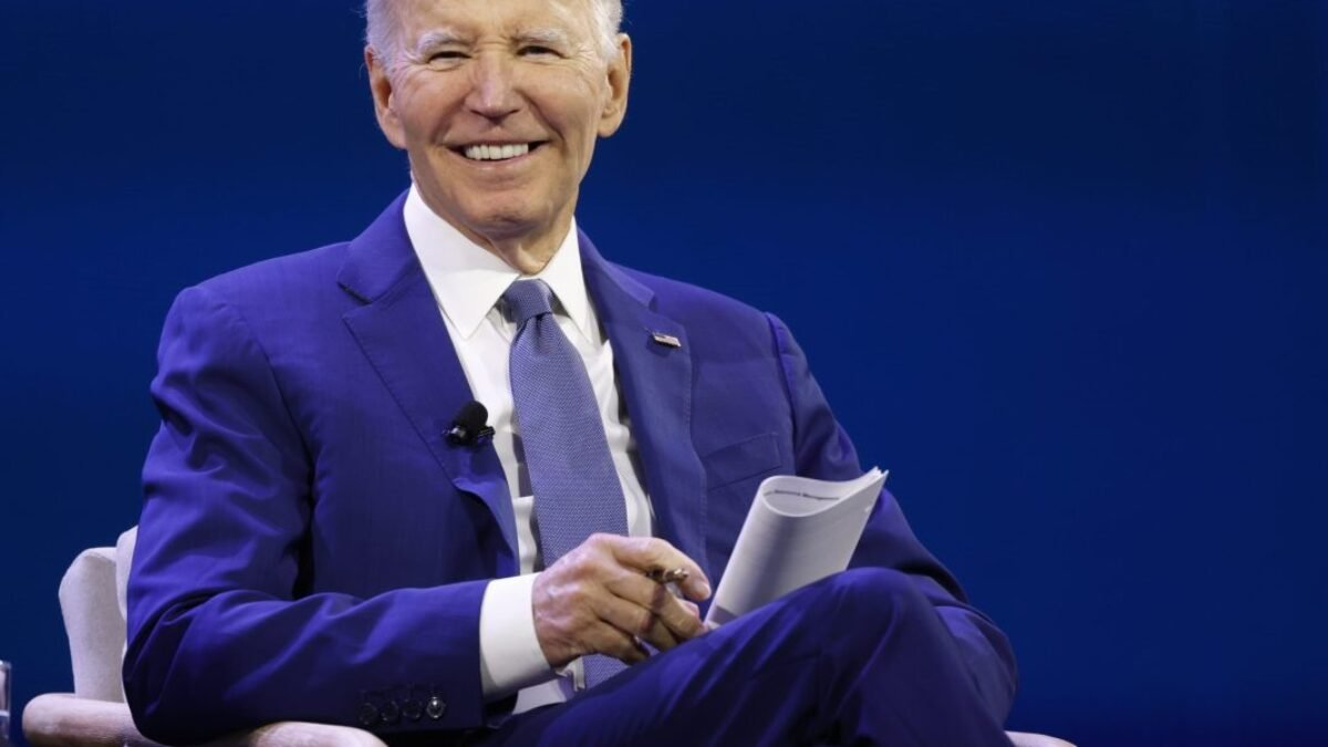 V jednom z prvých prejavov po diagnóze rakoviny Biden povedal: „Skutočné vedenie znamená byť osobný“.