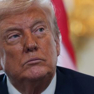 Trump chce, aby Harvard zaplatil oveľa viac ako 200 miliónov dolárov, na ktorých...
