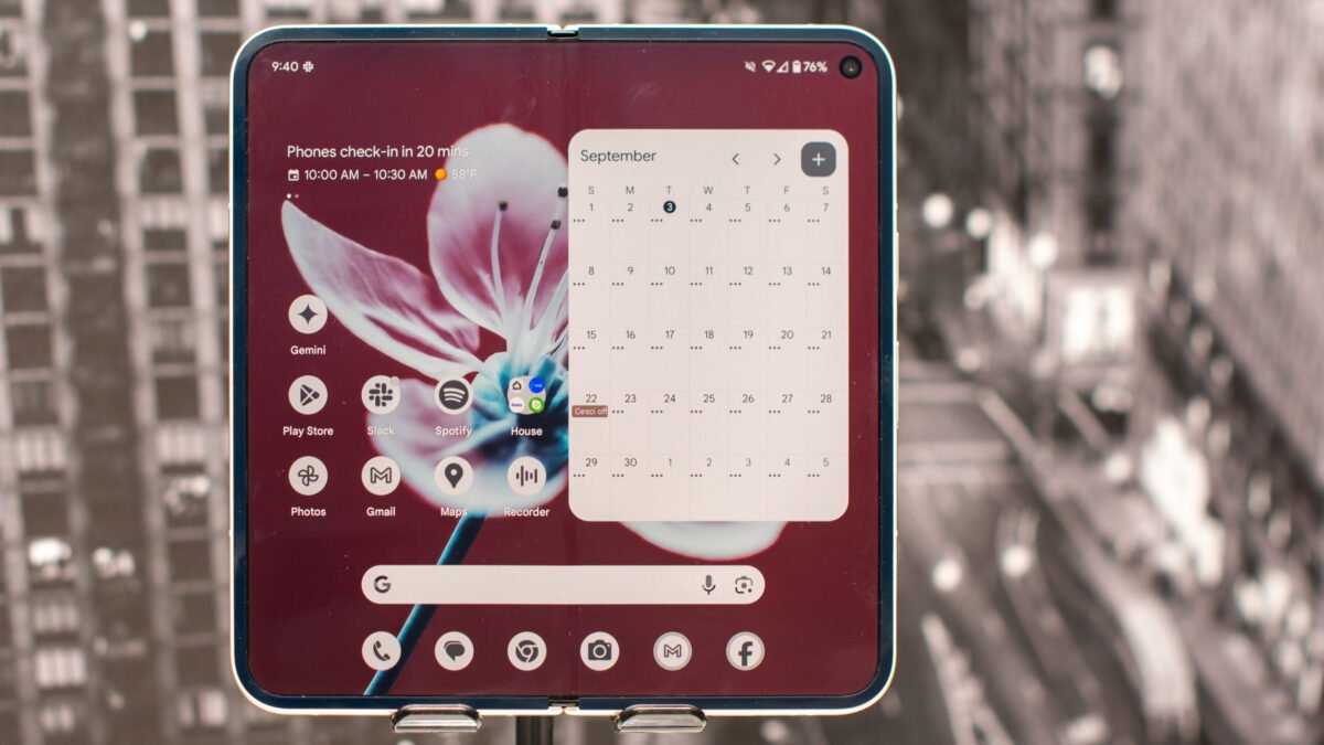Google Pixel 10 Pro Fold preverený v testoch – nedosahuje úroveň Samsung Galaxy Z Fold 7