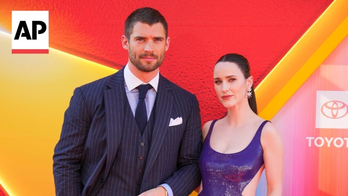 Hviezdy filmu "Superman" na červenom koberci v Hollywoode Hviezdy filmu „Superman“ na červenom koberci v Hollywoode