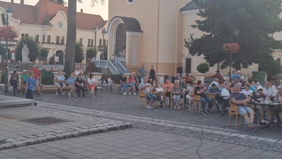 Kultúra Topoľčany: Nálada graduje a kto tancuje má možnosť získať CD