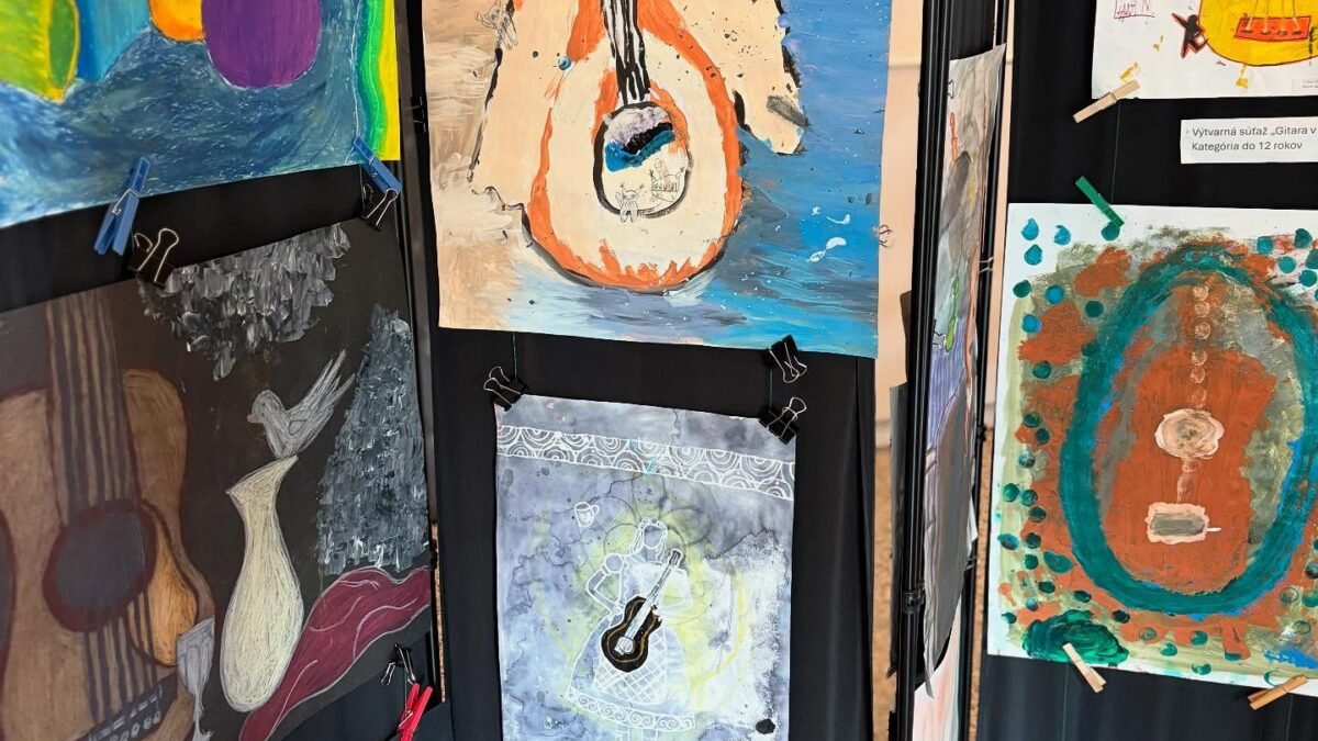 Kultúrne centrum Modra: do konca júla môžete v priestoroch KC Modra navštíviť výstavu gitara v obrazoch