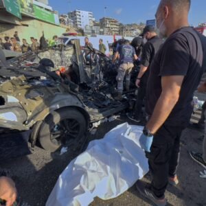 Izrael pokračuje v opakovaných bombardovaniach Libanonu.