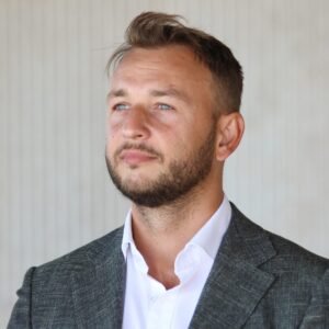 SLOVENSKO JE PLNÉ NENÁVISTI. PRESTAŇME S TÝM, ZAČNIME SPOLU KOMUNIKOVAŤ