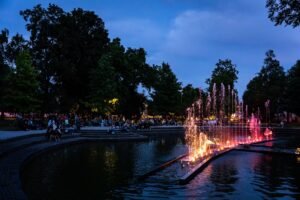 Mesto Košice: Conrad šou roztancovala fontánu aj park
