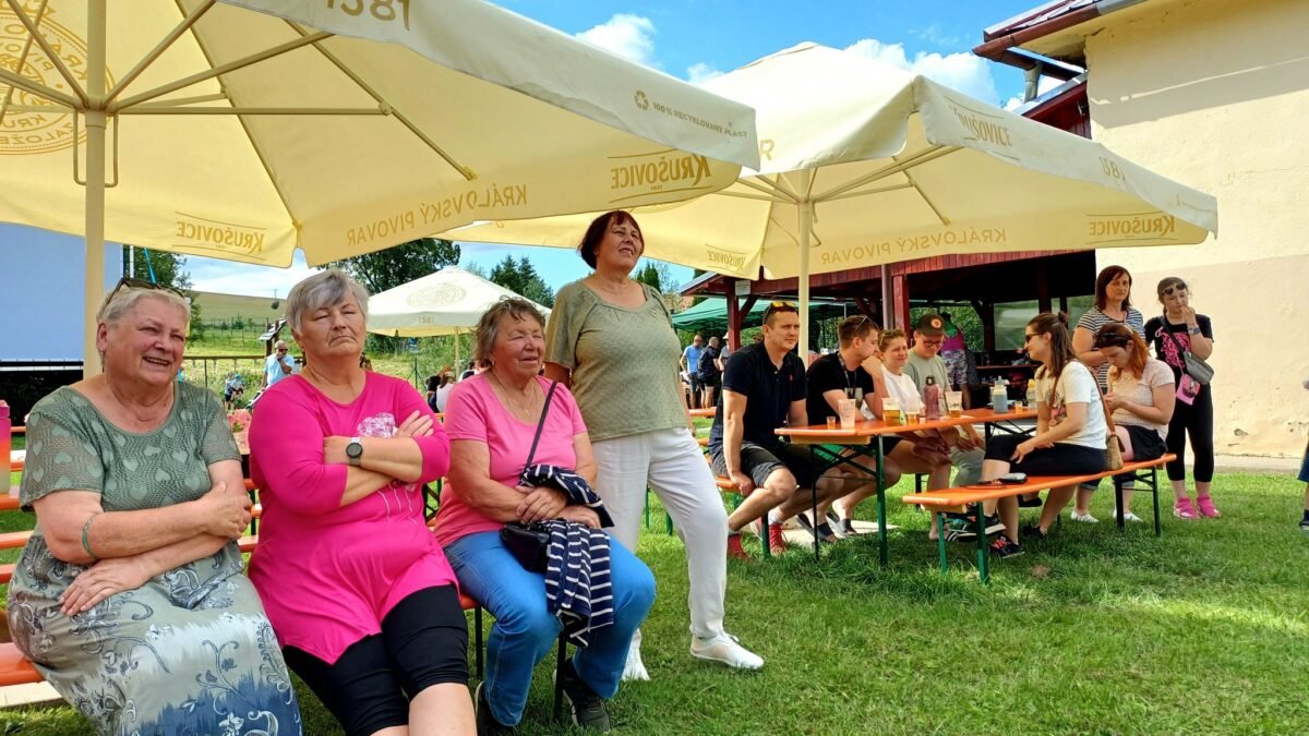 Mesto Liptovský Mikuláš: Susedia, priatelia a celé rodiny dnes v Bodiciach pri súťažiach, dobrom jedle či hudbe posilňujú komunitného ducha.