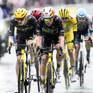 Pogačar dominoval do konca, daždivú etapu Tour vyhral Belgičan