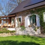 Rekonstrukce, kde zvítězil hlas srdce. Stodola po pradědovi a dům s exekucí