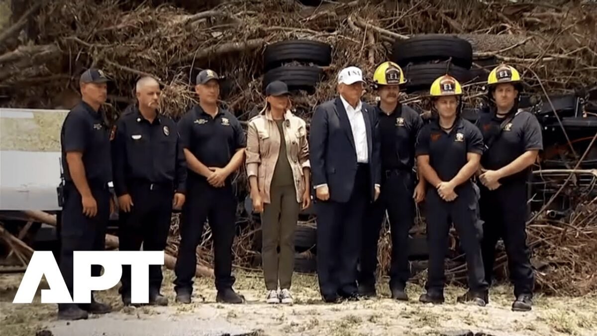 Trump obhajuje reakciu federálnej vlády na záplavy v Texase, počet Trump obhajuje reakciu federálnej vlády na záplavy v Texase, počet obetí stúpa.