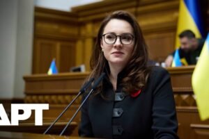 Ukrajinský parlament schválil Juliju Svyrydenkovú za novú premiérku.
