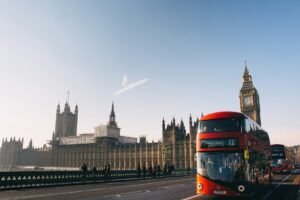 Britská ministerka pomenovala dve najväčšie hrozby pre krajinu ako klimatické zm...