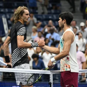 carlos alcaraz addresses alexander zverev s mental health struggles at wimbledon.webp.webp Carlos Alcaraz reaguje na problémy Alexandra Zvereva s duševným zdravím na Wimbl...