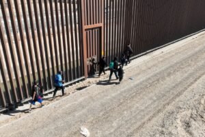 Sudca zrušil azylovú politiku Trumpa s odvolaním sa na porušenie imigračného zák...