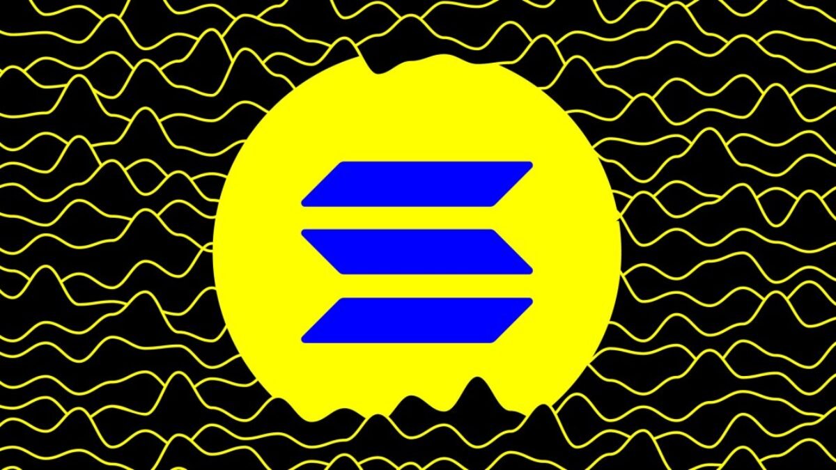Prvý ETF od Solany začína fungovať, keď kryptoanalityci predpovedajú nárast nových altcoin fondov.
