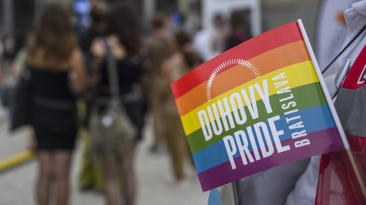 Pochody Dúhový Pride a Hrdí na rodinu prinesú obmedzenia.