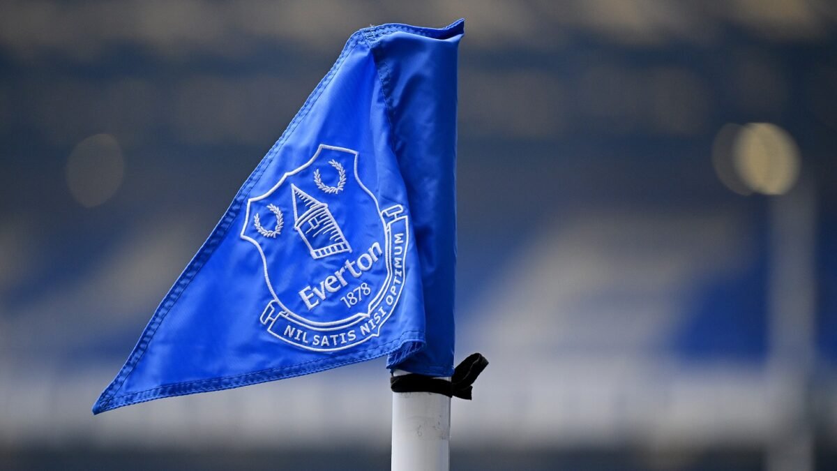 Everton by mohol podať ponuku na Wilfreda Ndidiho.