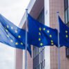 Euro stabilné po tom, čo ECB ponechala sadzby bez zmeny, Lagarde signalizuje spo...