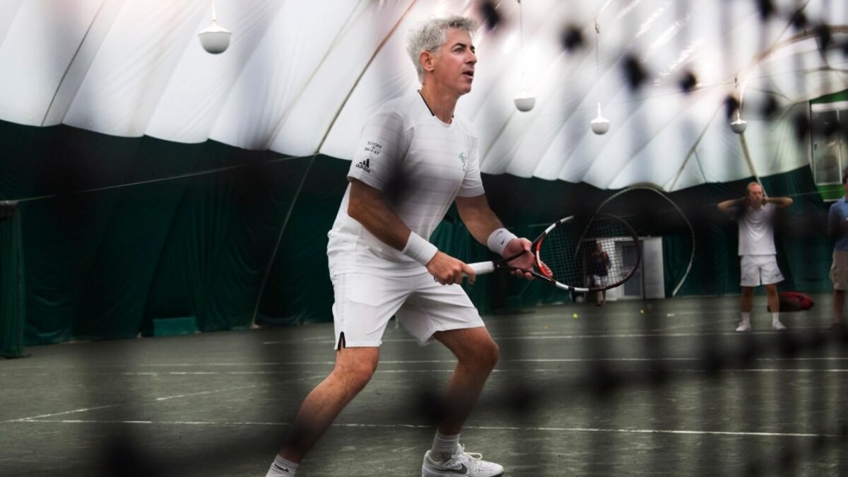 Bill Ackman sa snaží stať najstarším tenistom, ktorý získa profesionálne body.