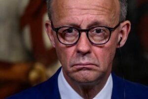 Kancelár Friedrich Merz sa prepadá v prieskumoch verejnej mienky