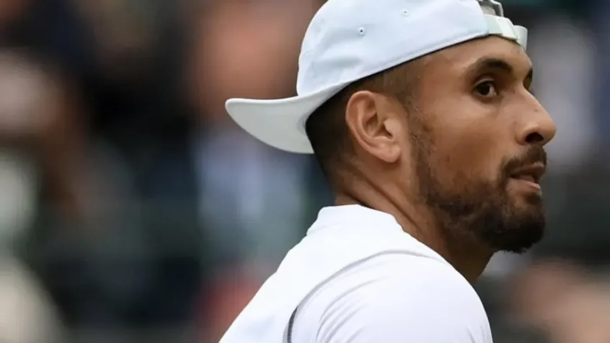 Nick Kyrgios sa ohradil proti zrušeniu 148-ročnej tradície na Wimbledone.