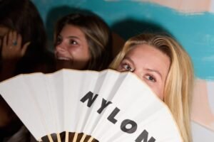 Predletná večera NYLONu pred 4. júlom bola len pre dievčatá.