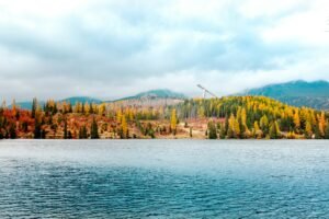 Mesto Vysoké Tatry: Záchytné parkovisko a kyvadlová doprava v Tatrách opäť v pre...