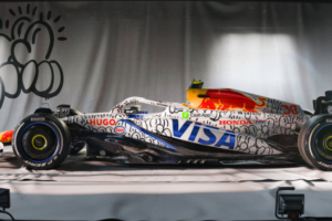 F1 novinky: VCARB odhalil špeciálnu livery pre Veľkú cenu Británie.