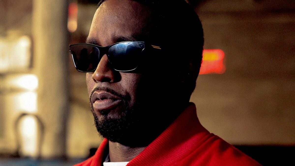 Sean „Diddy“ Combs uznaný za nevinného z obvinenia z vydierania a obchodu so ženami.