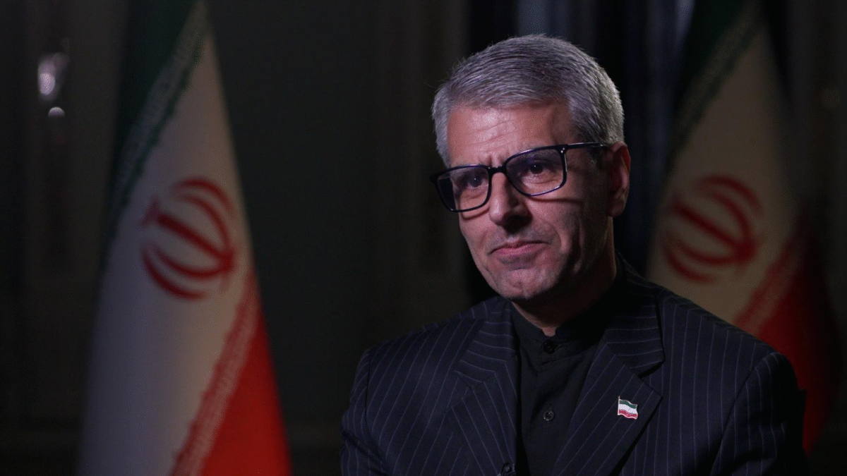 IR: Irán: Stále existuje šanca na mierové rokovania s USA
