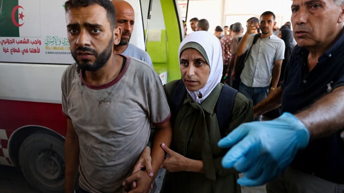 Gaza: Najmenej 67 mŕtvych pri čakaní na pomoc v Gaze, uvádzajú predstavitelia