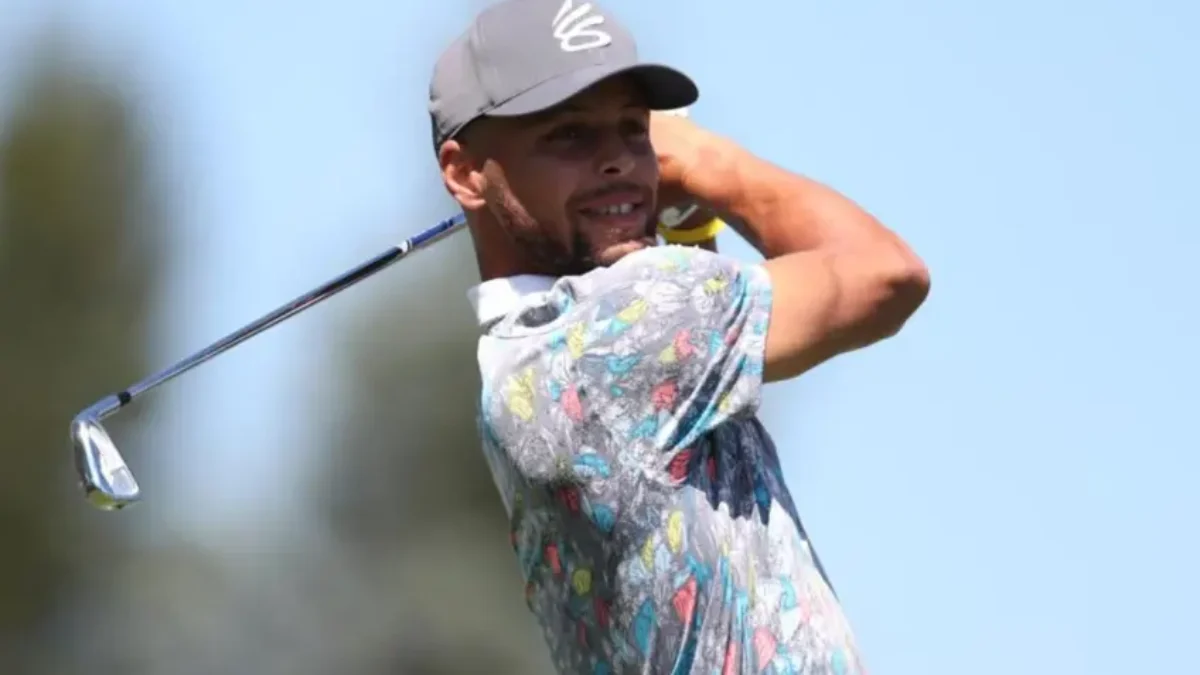 Steph Curry premýšľa o epickom golfovom zápase s Barackom Obamom a Jordanom Spiethom.