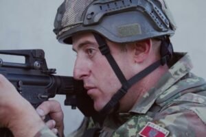 Iron Strike 25: NATO ukazuje svoje zuby v Bulharsku 36-hodinovými vojnovými hram...